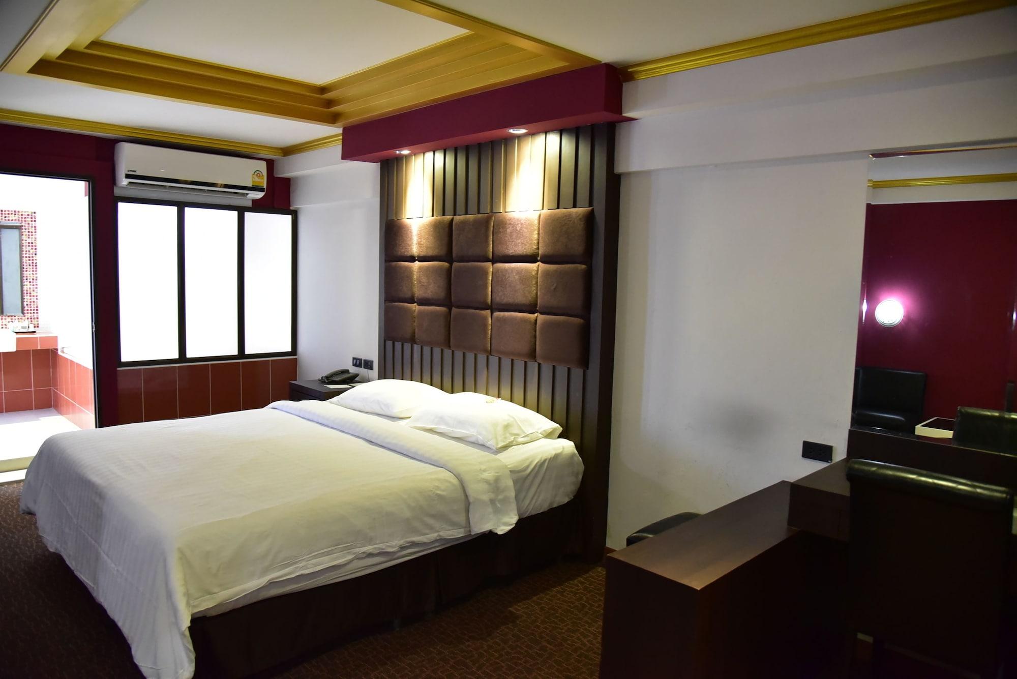 Grand Pink Hotel Hatyai Хат Яй Екстериор снимка