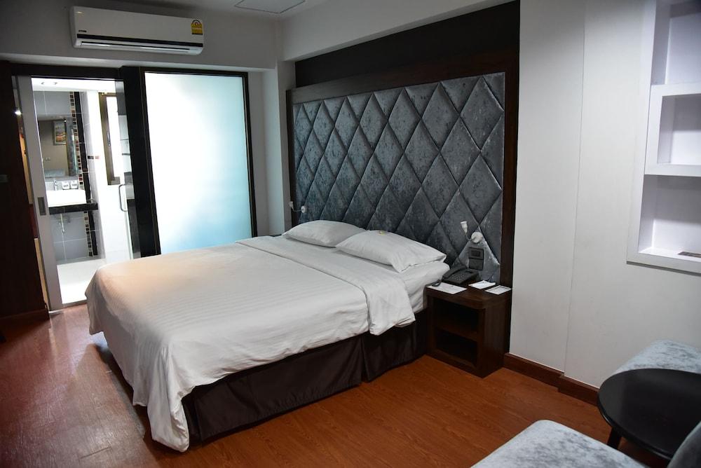 Grand Pink Hotel Hatyai Хат Яй Екстериор снимка