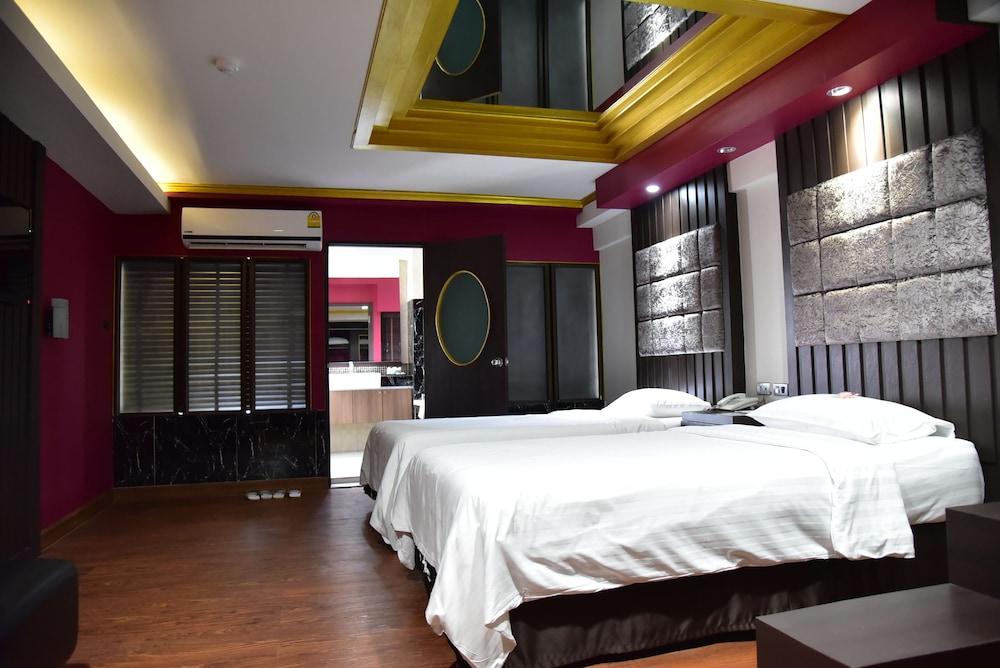 Grand Pink Hotel Hatyai Хат Яй Екстериор снимка