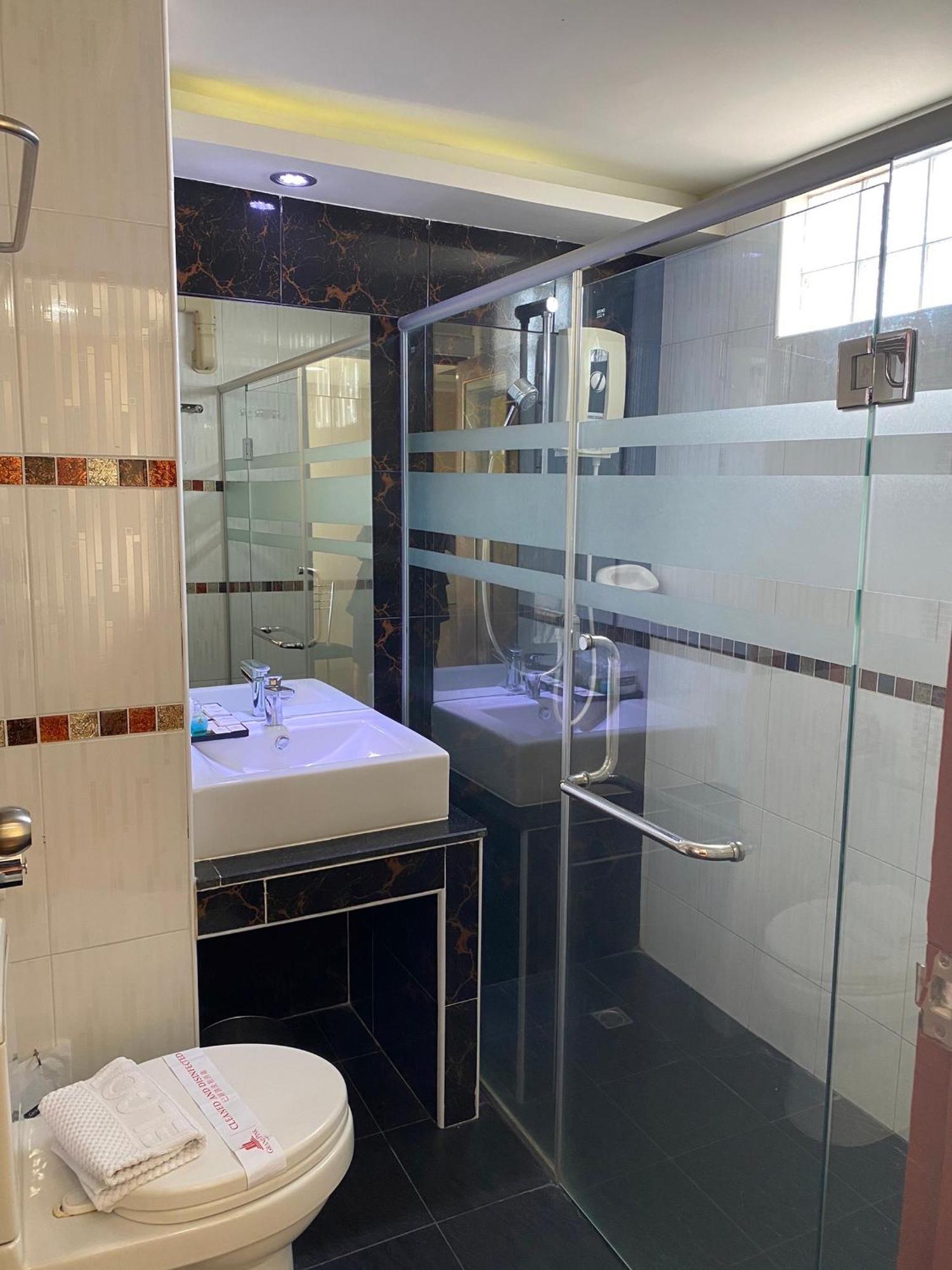Grand Pink Hotel Hatyai Хат Яй Екстериор снимка