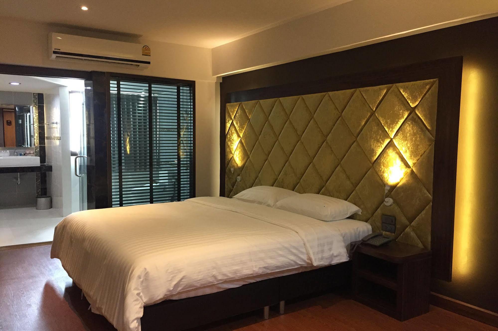 Grand Pink Hotel Hatyai Хат Яй Екстериор снимка