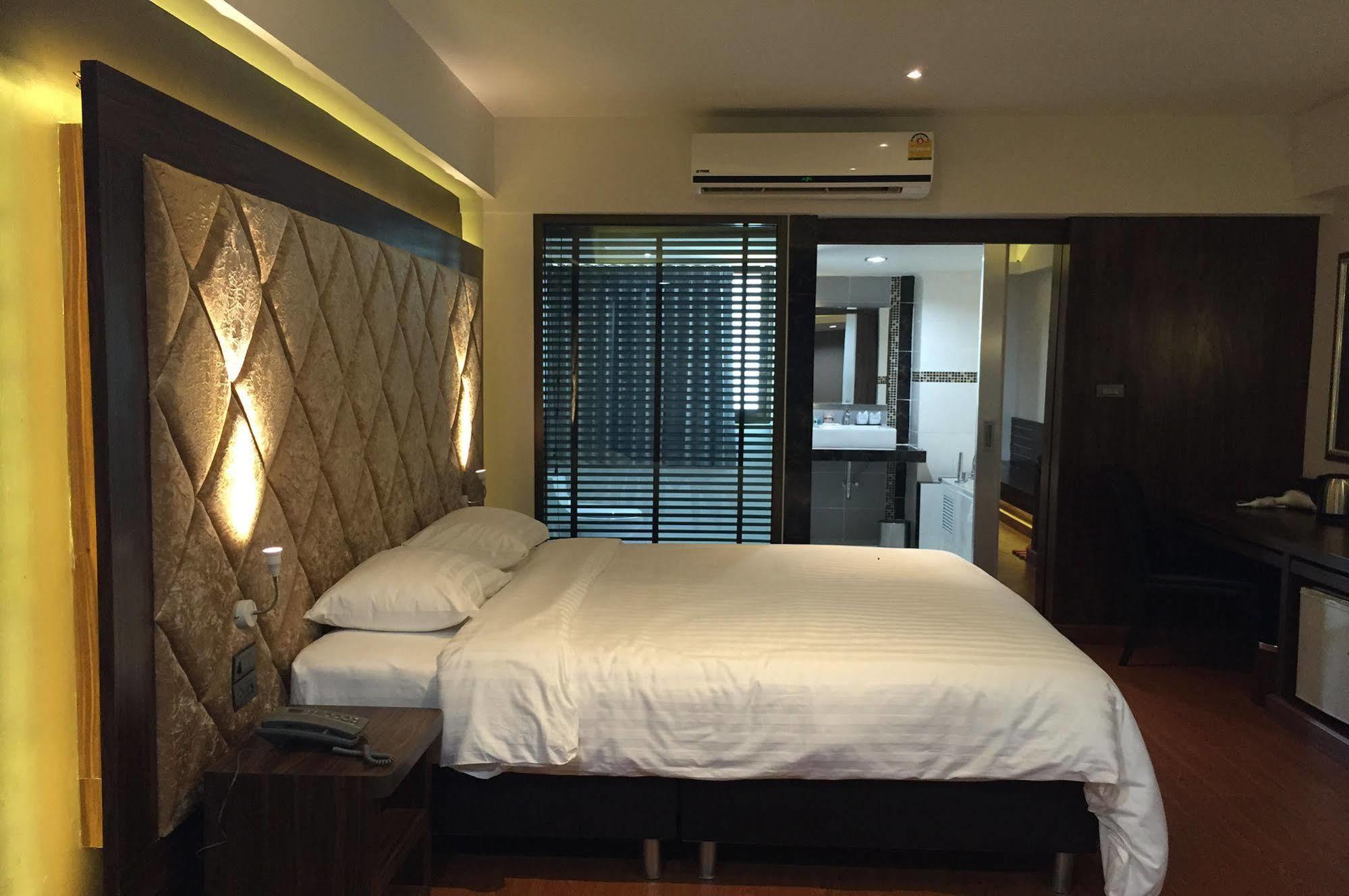 Grand Pink Hotel Hatyai Хат Яй Екстериор снимка